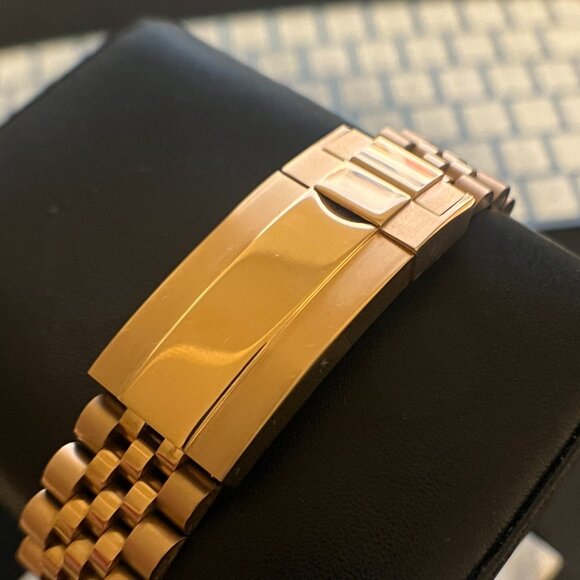 Seiko custom build rose gold green dial mod automatic watch -NH35 jubilee - Picture 6 of 6